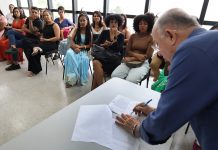 Prefeitura valoriza educação enquadrando mais professores